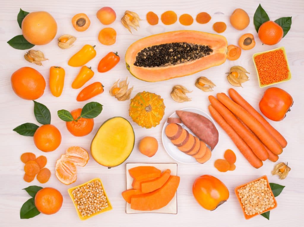 Frutas y verduras de color naranja que contienen betacaroteno